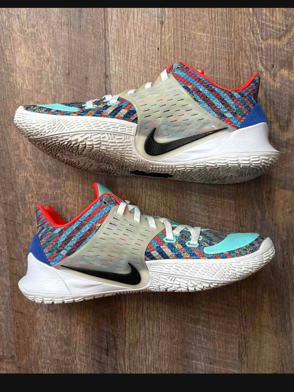 Nike Kyrie Low 2 Multi-Color Irving Men’s Size 15 Sneakers Shoes AV6337-400